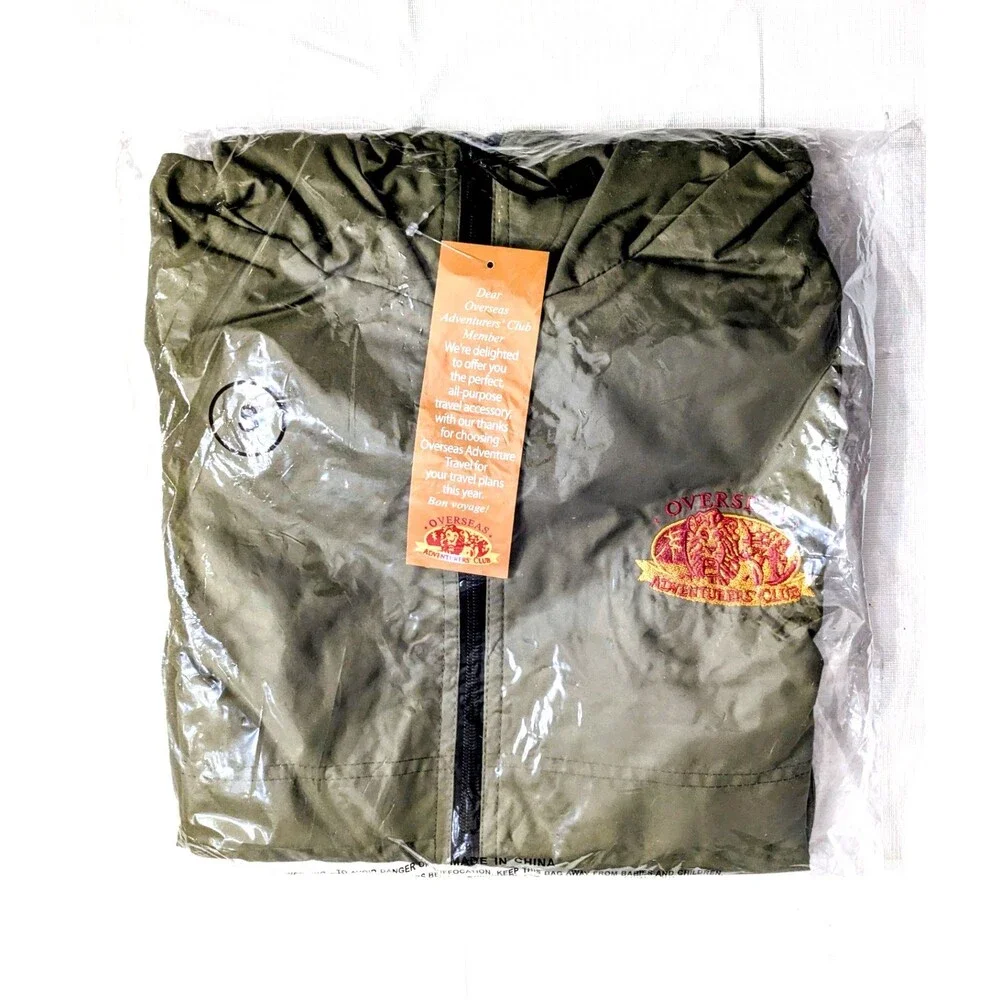 Overseas Adventurers Club Unisex Sm Hooded Lined Windbreaker Travel Jacket NWT